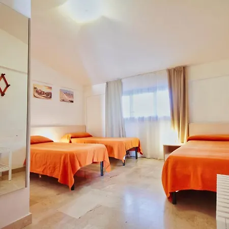 Bongiovi Feriehus *
