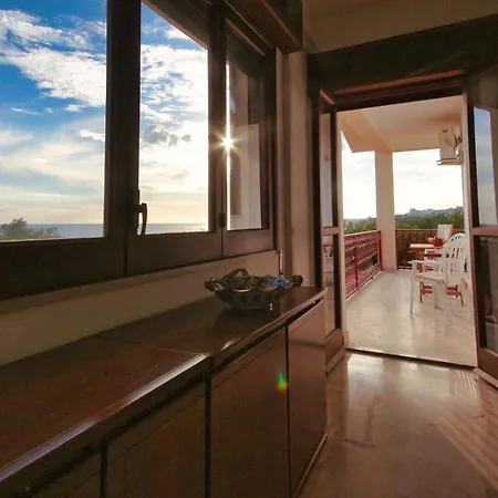 Holiday home Case Bongiovi *